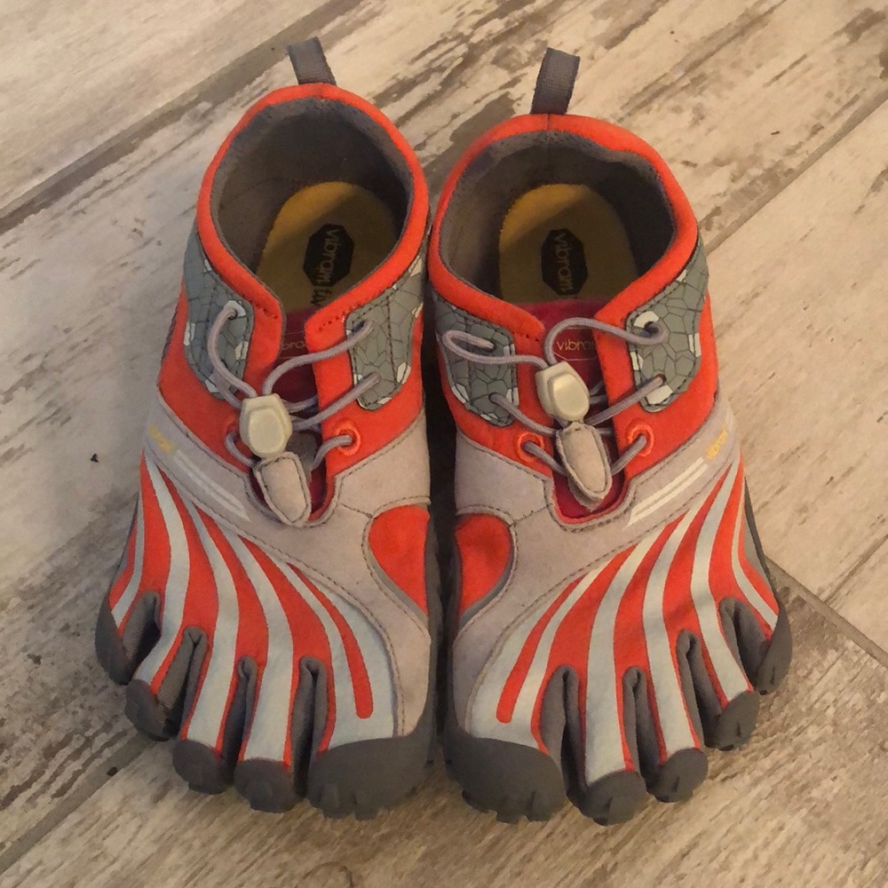 Vibram Fivefinger shoes.
